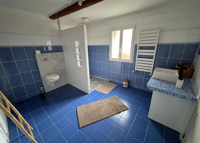 Charming House In With Garage And Patio * Pézenas